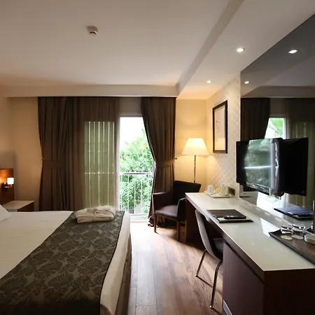 Riva Resatbey Luxury 4*