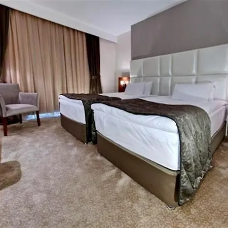 Hotel Riva Resatbey Luxury 4*