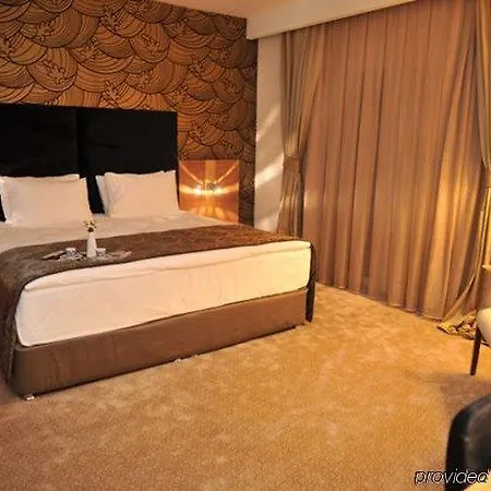 Riva Resatbey Luxury 4* Adana