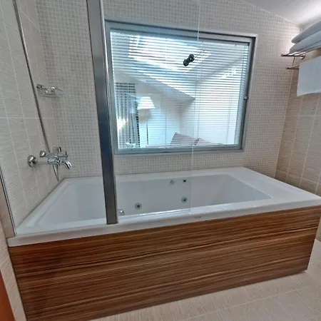 Riva Resatbey Luxury Hotel