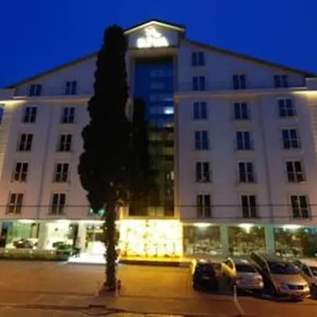 Riva Resatbey Luxury Hotel