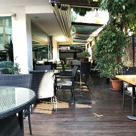 Hotel Riva Resatbey Luxury